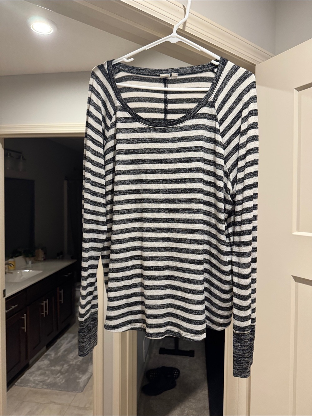 GAP Black & White Striped Long-Sleeve Scoop Neck Top